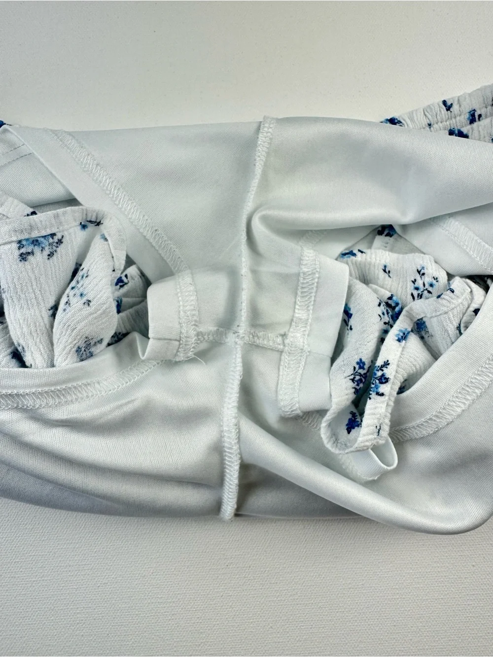 Forever 21 White Ruffle Tiered Mini Skirt Blue Floral Print Built in Shorts M